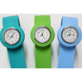 Yxl-880 Unisex Niños Niños Cute Cartoon Slap Snap Bendable reloj de pulsera de cuarzo de goma